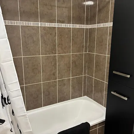 Apartmán St Isidore - Stadium Nice